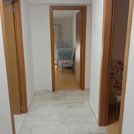 Vivienda De 80m Cuadrados A Dos Minutos Del Mar * Villajoyosa